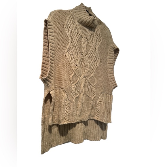 BCBG Maxzaria Wool Blend Sweater XS/S - Picture 7 of 9